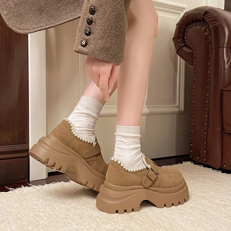 Retro Platform Loafer with Full Coverage & Lace Design
