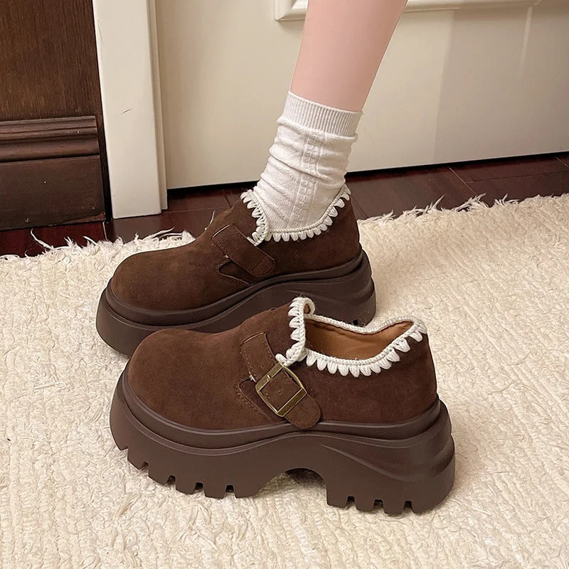 Retro Platform Loafer with Full Coverage & Lace Design